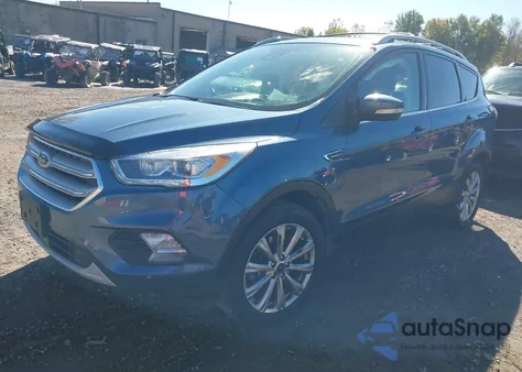 2018 Ford Escape Titanium из США, поврежденный, VIN 1FMCU9J96JUB93649